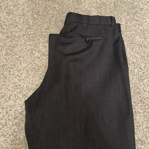 Banana Republic - Picture 3 of 4